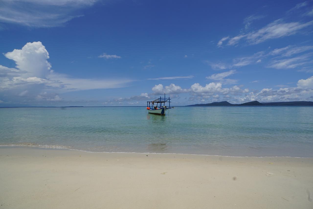 瓜隆岛 Suns Of Beaches旅舍 外观 照片